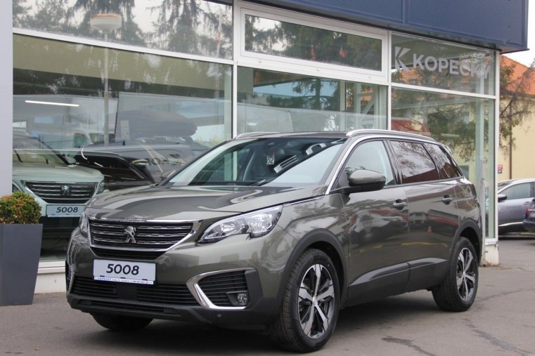 Peugeot 5008, ALLURE 1.2 PureTech 130 S&S EA, barva šedá