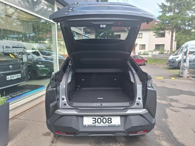 Peugeot 3008, Peugeot 3008 GT Hybrid 136K e-DCS6, barva šedá