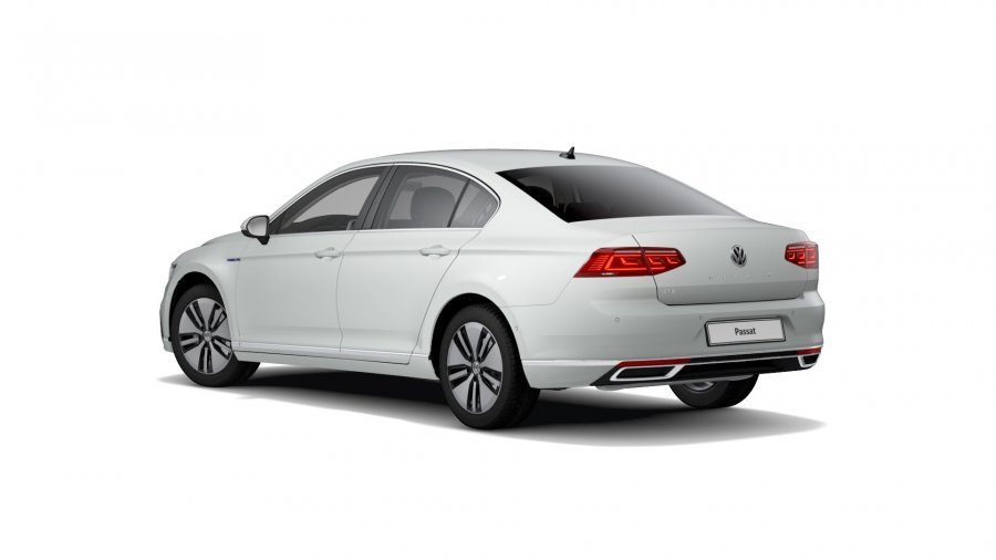 Volkswagen Passat, Passat GTE 1,4 TSI eHybrid 160 kW, barva bílá