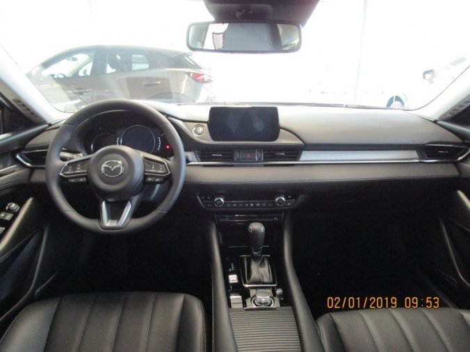 Mazda 6, 2,2d CD184, barva červená