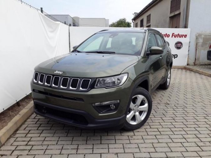 Jeep Compass, 1.4 140PS Longitude 4x2 manuál, barva zelená