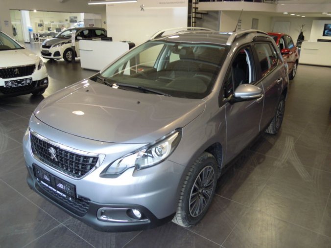 Peugeot 2008, ACTIVE 1.2 PureTech 82 S&S MAN5 - Paket CITY- 8129, barva šedá