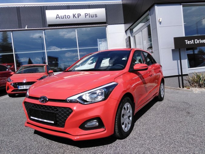 Hyundai i20, 1,25i 55 kW (95 NAT) 5 st. man, barva červená