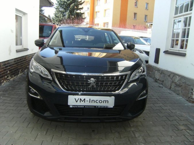 Peugeot 3008, Active 1,2 130k EAT8 Navi,AKCE, barva šedá