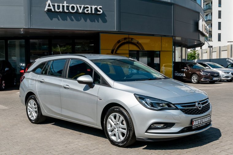 Opel Astra, K ST Smile 1.6 CDTi 100kW MT6, barva stříbrná