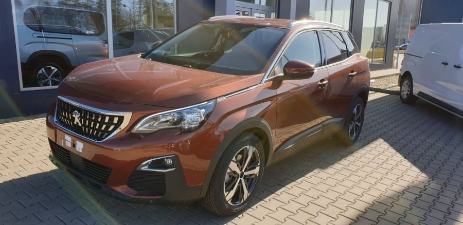 Peugeot 3008, ACTIVE 1.2 PureTech 130k MAN6 - NAVI, barva oranžová