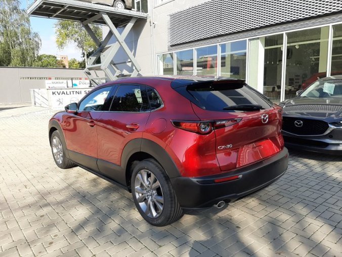 Mazda CX-30, 2,0 180k - odběr 03/2020, barva červená