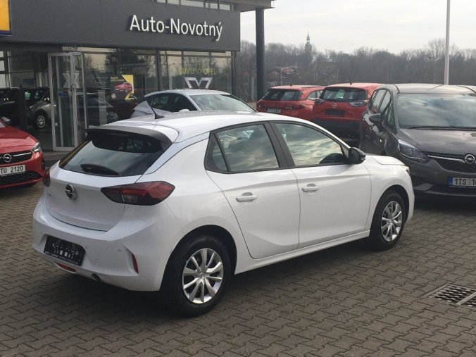 Opel Corsa, Smile 1.2 MT-5 51 kW, barva bílá