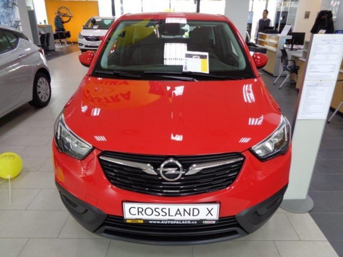 Opel Crossland X, 1.2 81kW MT6 Enjoy, barva červená