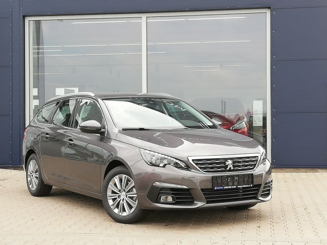 Peugeot 308, ALLURE 1.2 PureTech 130k MAN6, barva šedá