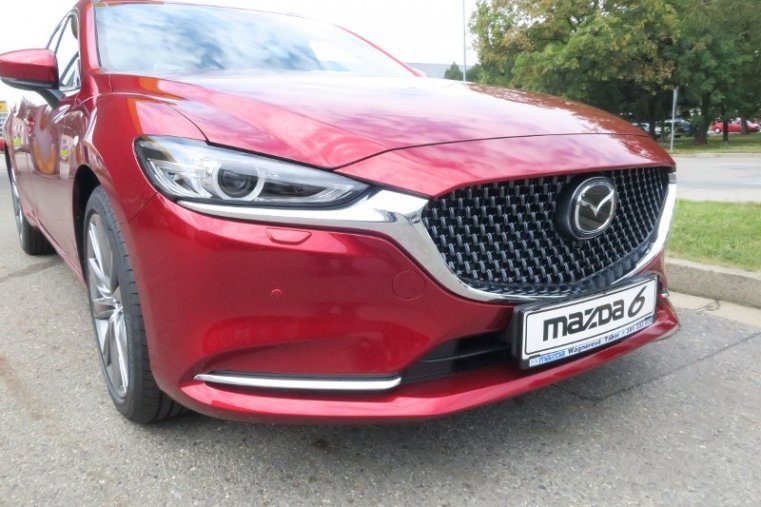 Mazda 6, 2,5 Skyactiv-G 194k, barva červená