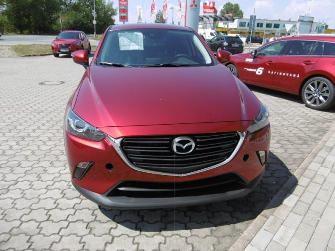 Mazda CX-3, 2,0i 88kW, barva červená