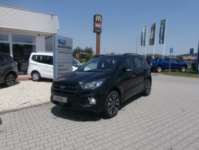 Ford Kuga, 1.5 EcoBoost, barva černá