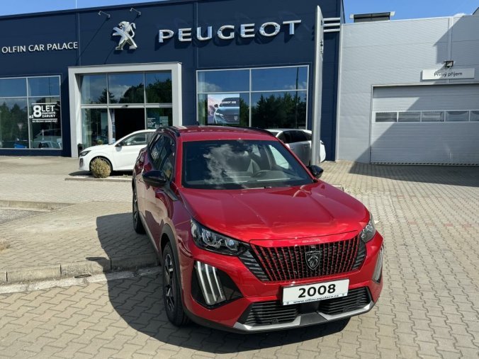 Peugeot 2008, Peugeot 2008 ALLURE - IHNED K ODBĚRU, barva červená