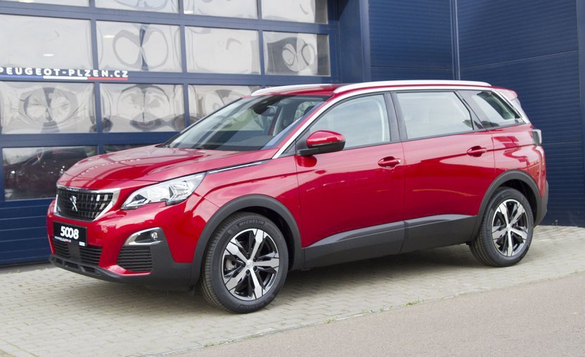 Peugeot 5008, Active 1.2 PureTech 130 EAT8, barva červená