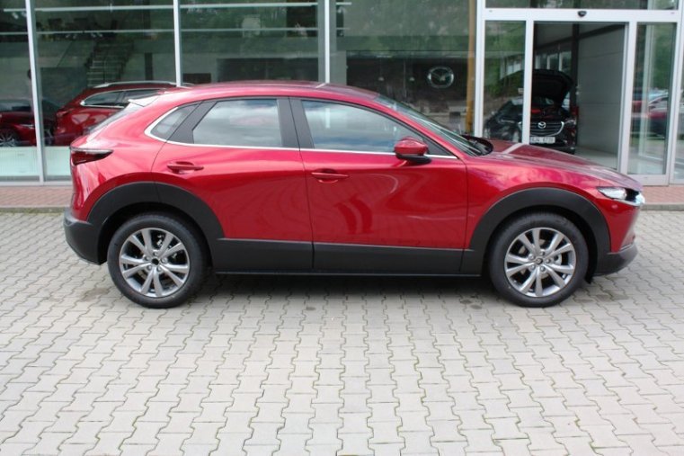 Mazda CX-30, SKYACTIV-G, barva červená