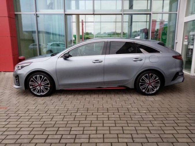 Kia ProCeed, 1,6T-GDI GT 7DCT, barva šedá