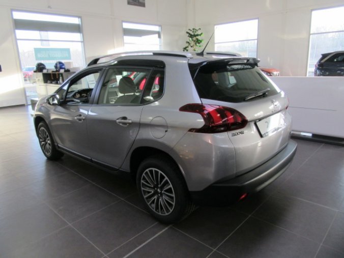 Peugeot 2008, Active 1.2 PureTech 110k EAT6, barva šedá