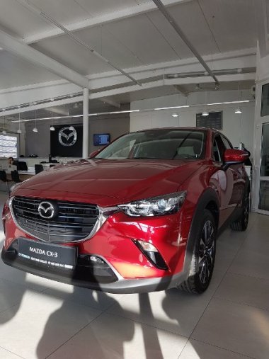 Mazda CX-3, Skyactiv-G121, barva červená