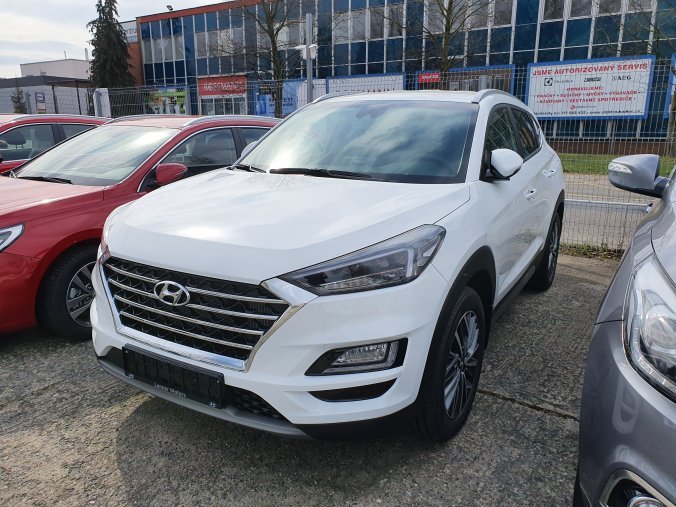 Hyundai Tucson, 2,0 CRDi 136 kW (diesel) 6 st. man 4×4, barva bílá