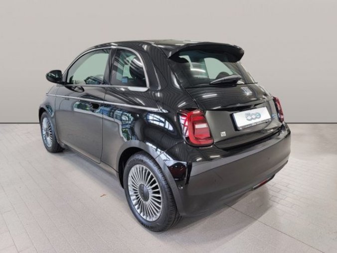 Fiat 500, 500e Hatchback 42kWh, barva černá