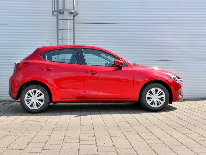 Mazda 2, 1,5 Skyactiv-G 55k/75kW 5MAN, barva červená