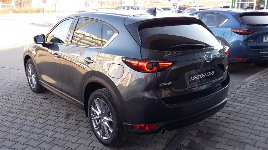 Mazda CX-5, 2,0 Skyactiv-G165, barva šedá