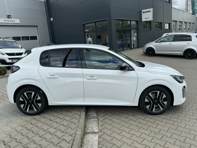 Peugeot 208, Peugeot 208 ALLURE - IHNED K ODBĚRU, barva bílá