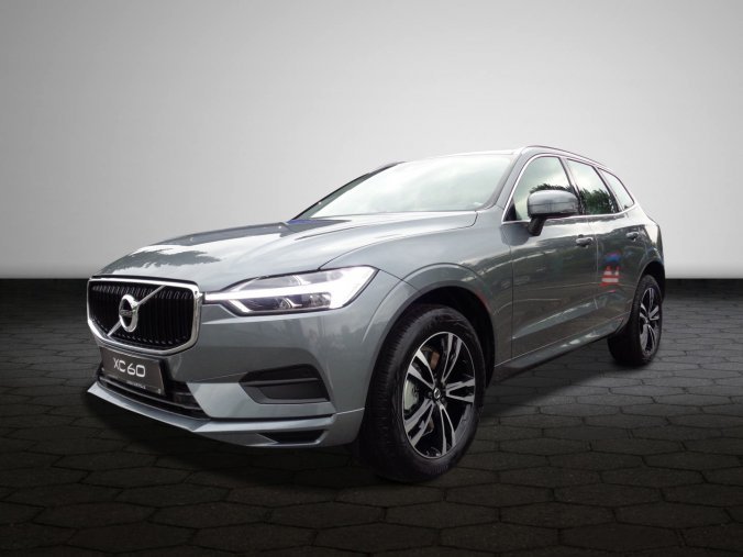 Volvo XC60, T5 2.0L 250 HP MOMENTUM PRO AT8 AWD, barva šedá