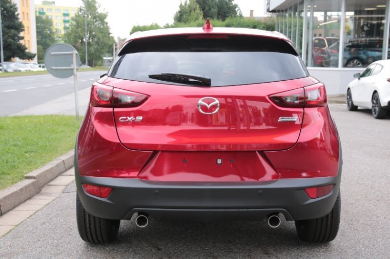 Mazda CX-3, 2,0 Skyactiv-G 121k, barva červená