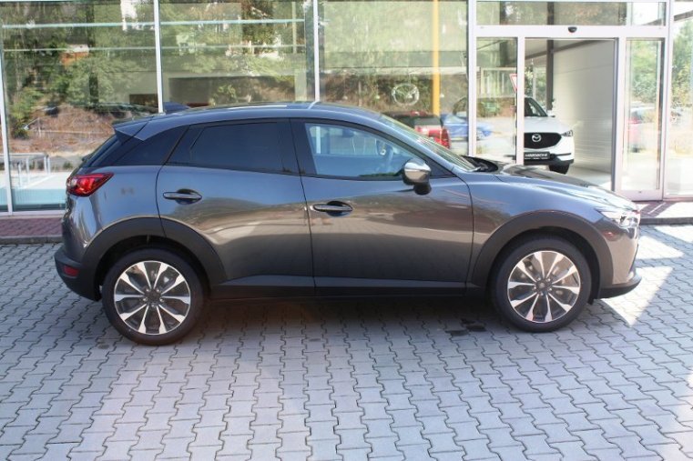 Mazda CX-3, SKYACTIV-G, barva šedá