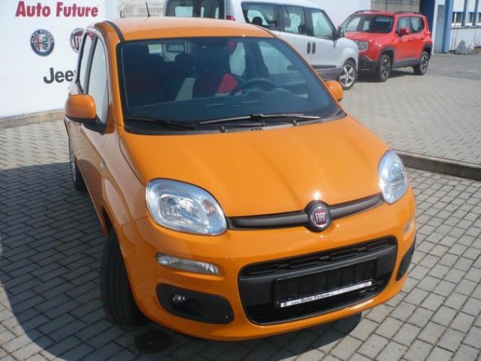 Fiat Panda, 1.2 69k Lounge, barva oranžová