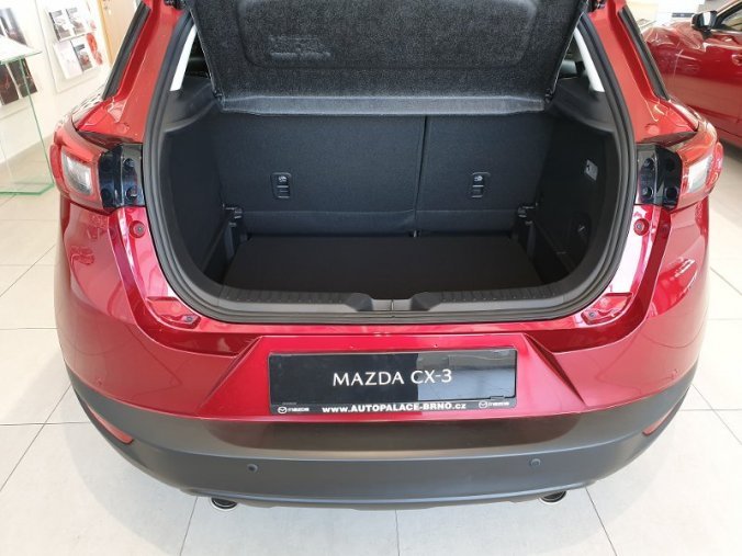 Mazda CX-3, 2,0G 121k, barva červená