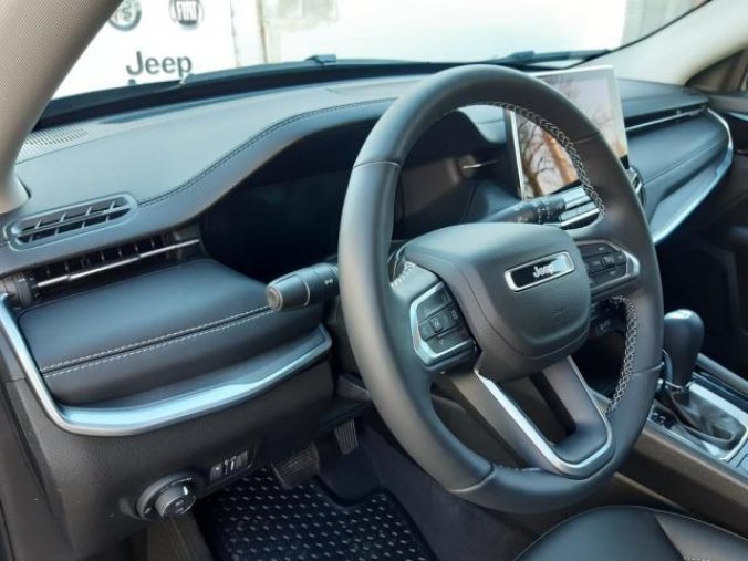 Jeep Compass, 1.3 150 PS LIMITED 4x2 AUTOMAT, barva modrá