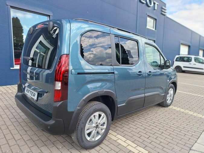 Peugeot Rifter, Peugeot Rifter ALLURE BlueHDi 130 MAN6, barva modrá