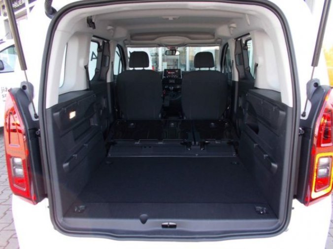 Opel Combo, Life Enjoy L1H1 standard D15DT, barva bílá