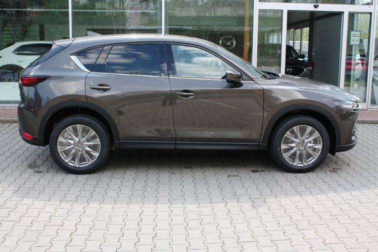 Mazda CX-5, SKYACTIV-G, barva šedá