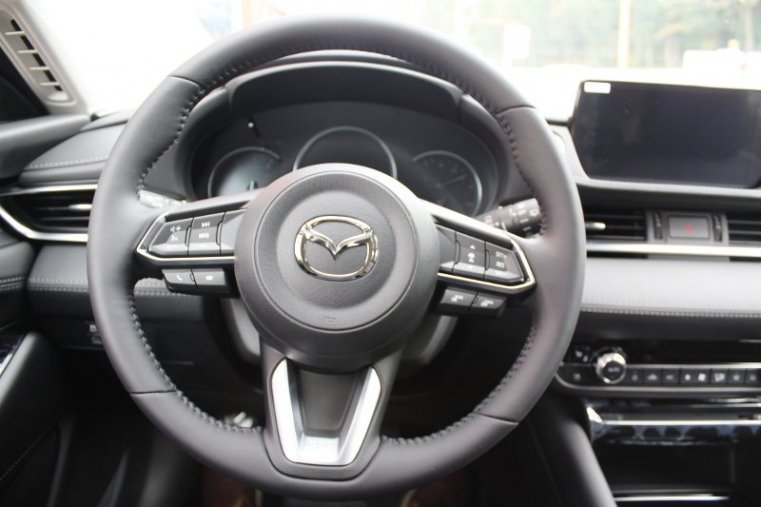 Mazda 6, SKYACTIV-G, barva červená