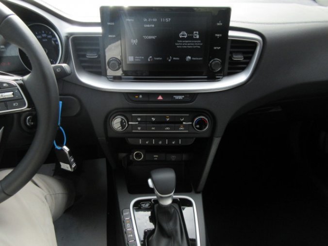 Kia Ceed, 1,5 T-GDi GPF 7DCT SPIN, barva šedá