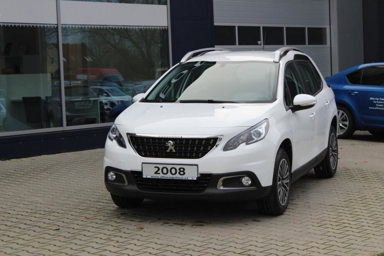 Peugeot 2008, ACTIVE 1.2 81kW, barva bílá