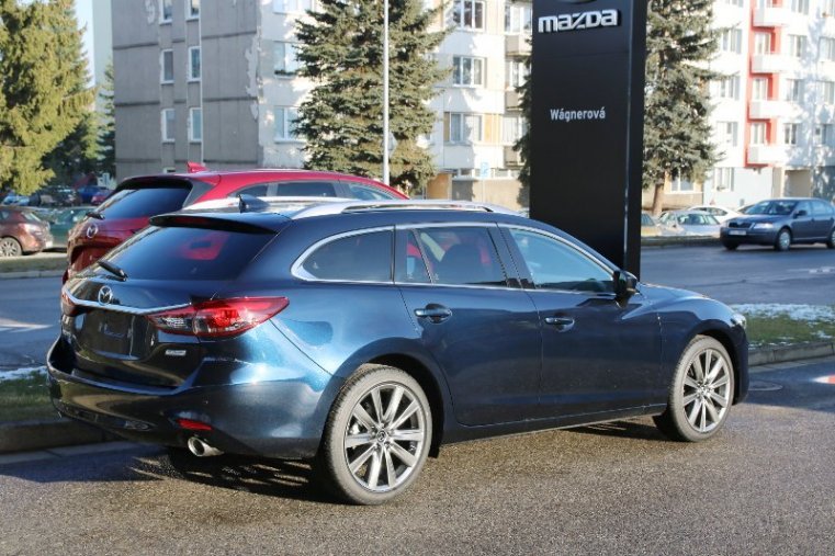 Mazda 6, 2,5 Skyactiv-G 194k, barva modrá