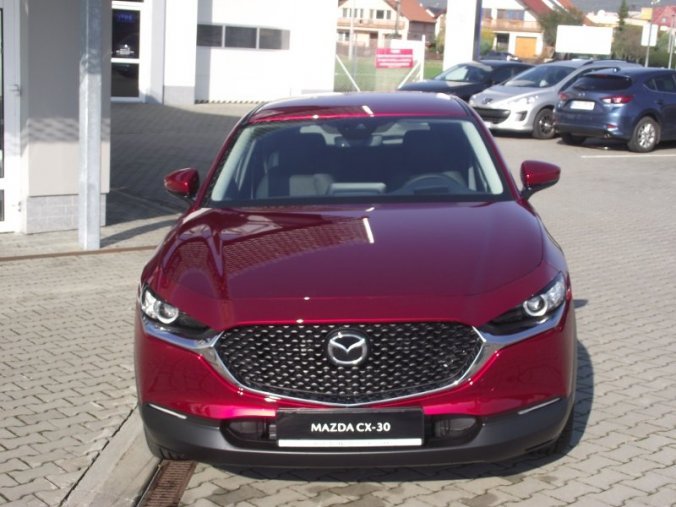 Mazda CX-30, Skyactiv-X 2,0 180k, barva červená