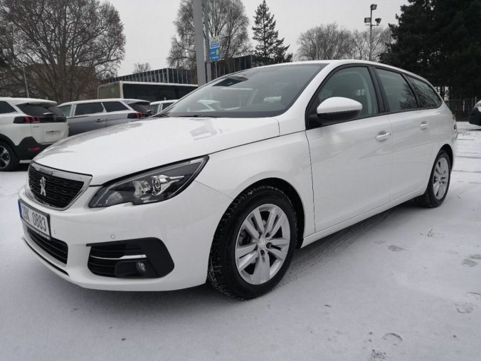 Peugeot 308, SW Active 1,5 BlueHDi 130 96 k, barva bílá