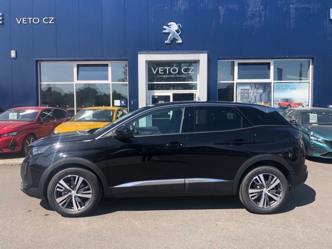 Peugeot 3008, ALLURE 1.2 PT 130 MAN6, barva černá