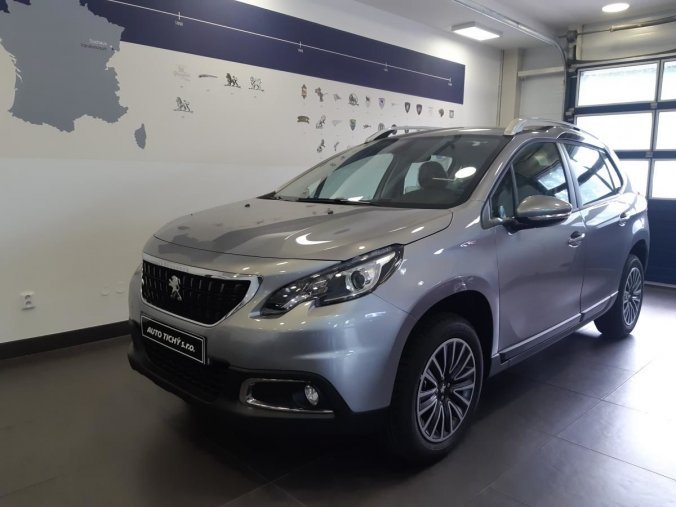 Peugeot 2008, ACTIVE 1.2 PureTech 130k, barva šedá