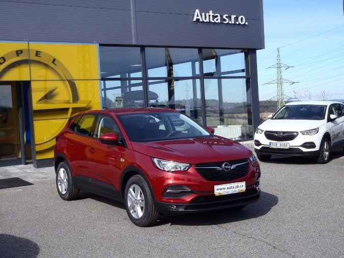 Opel Grandland X, Smile 1.2 Turbo, barva červená