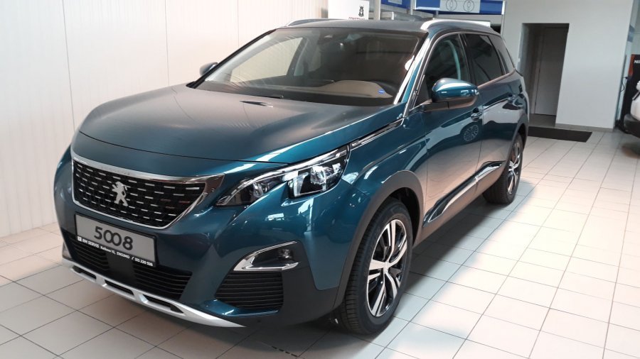 Peugeot 5008, ALLURE 1,2Pure Tech 130 MAN6 - LN4477, barva zelená