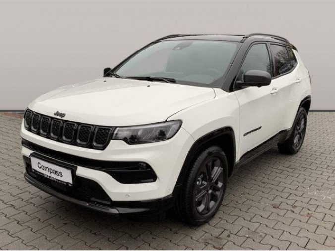 Jeep Compass, 80TH ANNIVERSARY 1.3 Turbo GSE, barva bílá