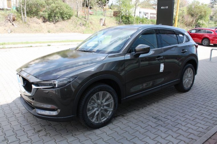 Mazda CX-5, SKYACTIV-G, barva šedá