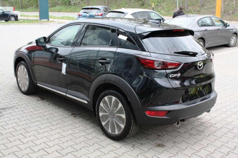 Mazda CX-3, SKYACTIV-G, barva černá